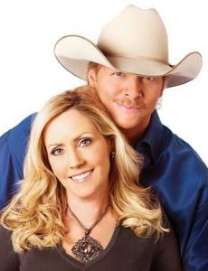 Alan Jackson and Denise Jackson