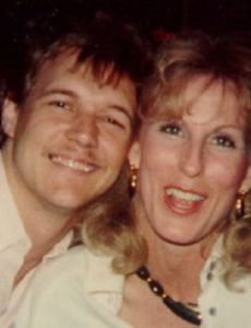 Trace Adkins and Barbara Lewis