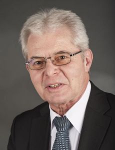 Heinz K. Becker