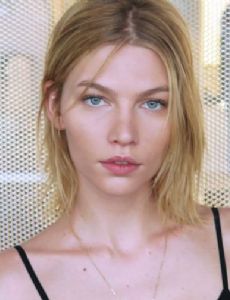 Aline Weber
