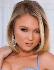 Dakota Skye