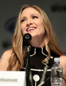 Julie Nathanson