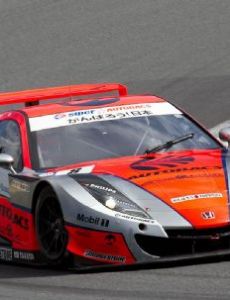 Takashi Kobayashi (racing driver)