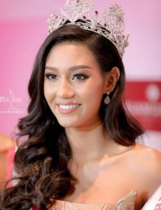 Nicolene Limsnukan