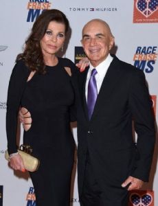 Robert Shapiro and Linell Thomas