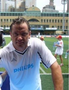 Dean Holdsworth