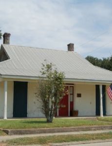 Dautreuil House