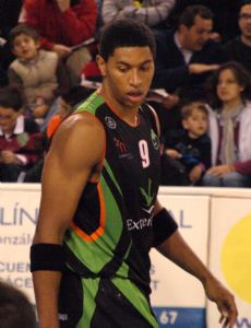 Wayne Simien