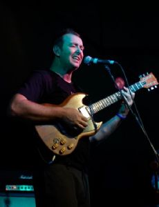Francis Dunnery