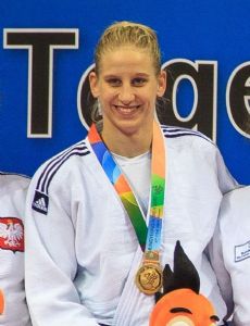 Anamari Velenšek