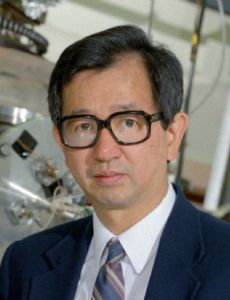 Yuan T. Lee