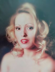Anne Marie Dixon