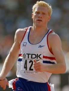 Iwan Thomas