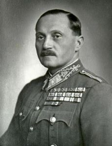 Dezső László