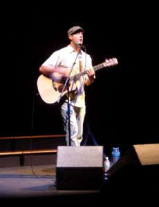 Paul Wright (singer)