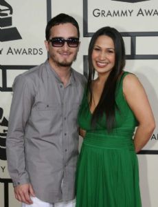 Jennifer Peña and Obie Bermúdez