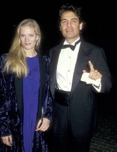 Chris Sarandon and Lisa Cooper