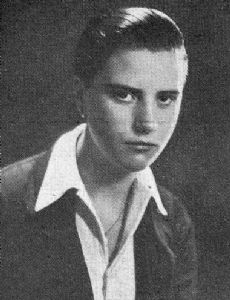 Amparo Alvajar
