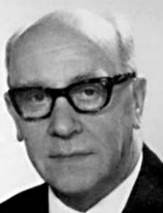 Erich Hüttenhain