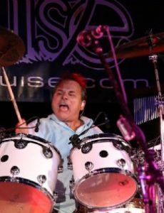 Steve Price (musician)