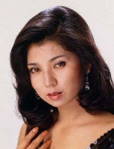 Aki Yashiro