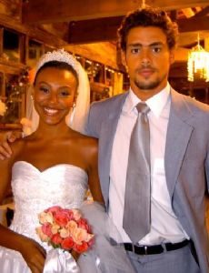 Sheron Menezzes and Cauã Reymond