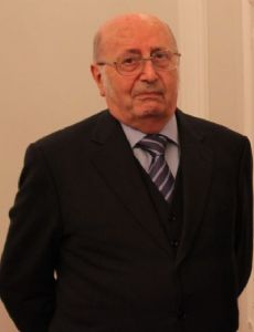 Giovanni Reale