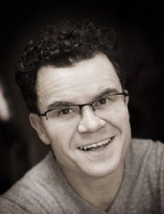 Dominic Holland