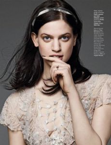 Lily McMenamy