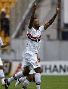 Léo Lima
