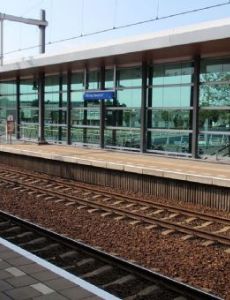 Tilburg Reeshof railway station