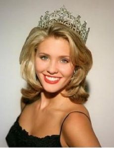 Shelly Moore