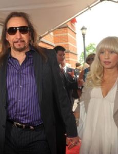 Ace Frehley and Rachael Gordon