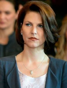Karoline Edtstadler