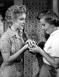 Marilyn Monroe and Barbara Stanwyck
