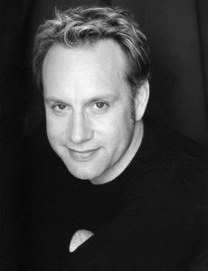 Thomas Wade (singer)