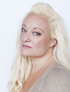 Robyn Scott (Performer)