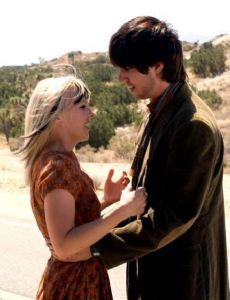 Jon Heder and Anna Faris