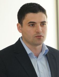 Davor Bernardić