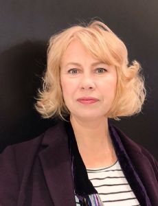 Alina von Davier