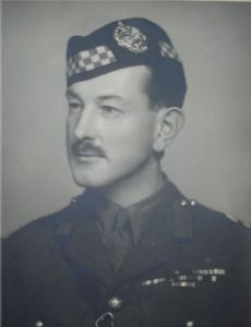 Lorne MacLaine Campbell