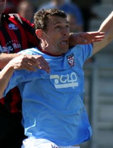 Steve Torpey (footballer born 1970)