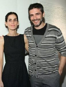 Leonardo Sbaraglia and Guadalupe Marin (sculptress)