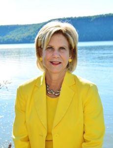 Shelley Mayer
