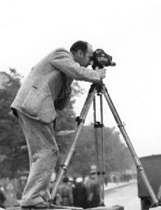 Julien Bryan