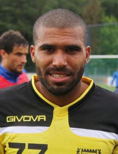 Uri Magbo