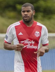 Rauwshan McKenzie