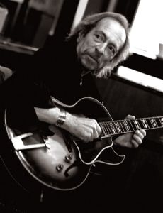 Terry Smith (guitarist)