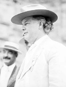 Earl L. Brewer