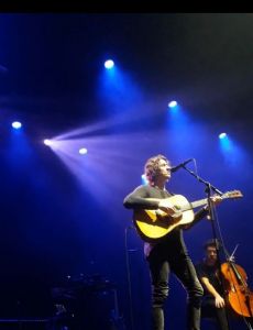 Dean Lewis